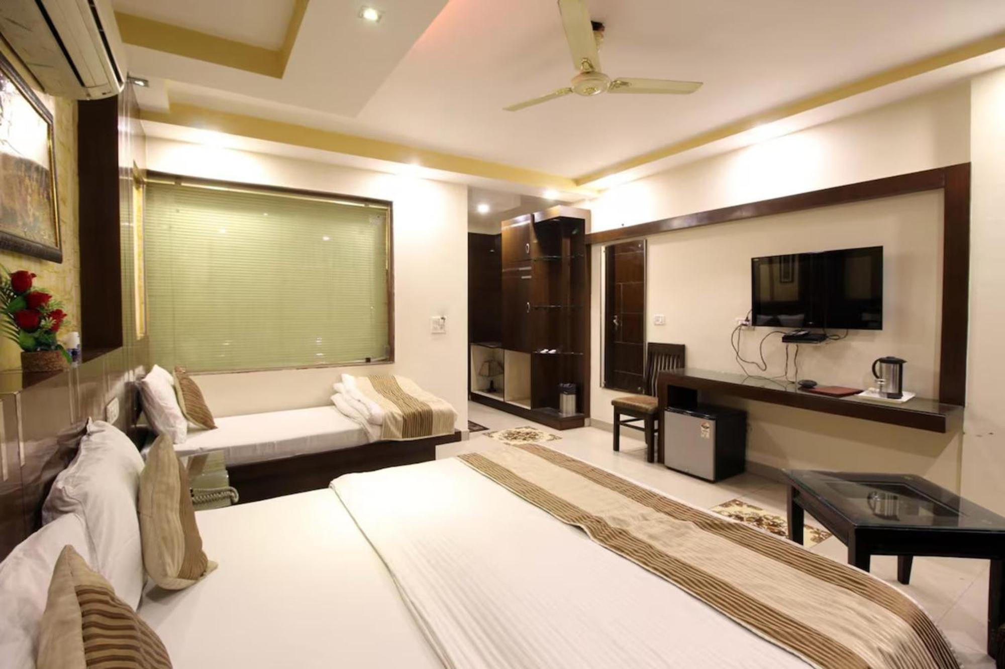 Hotel Star View-Yeni Delhi Dış mekan fotoğraf