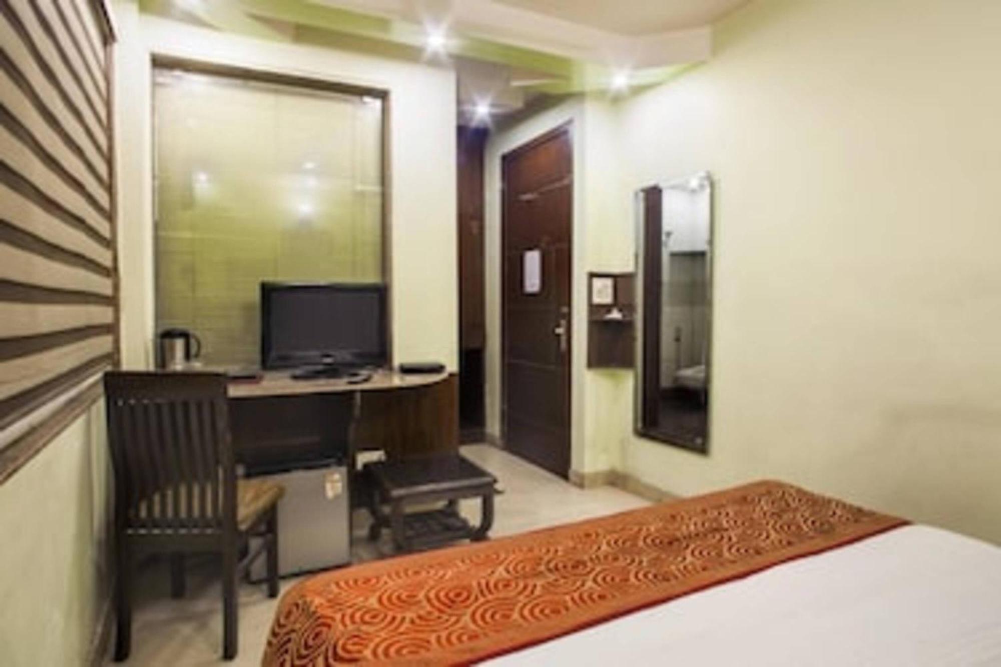 Hotel Star View-Yeni Delhi Dış mekan fotoğraf
