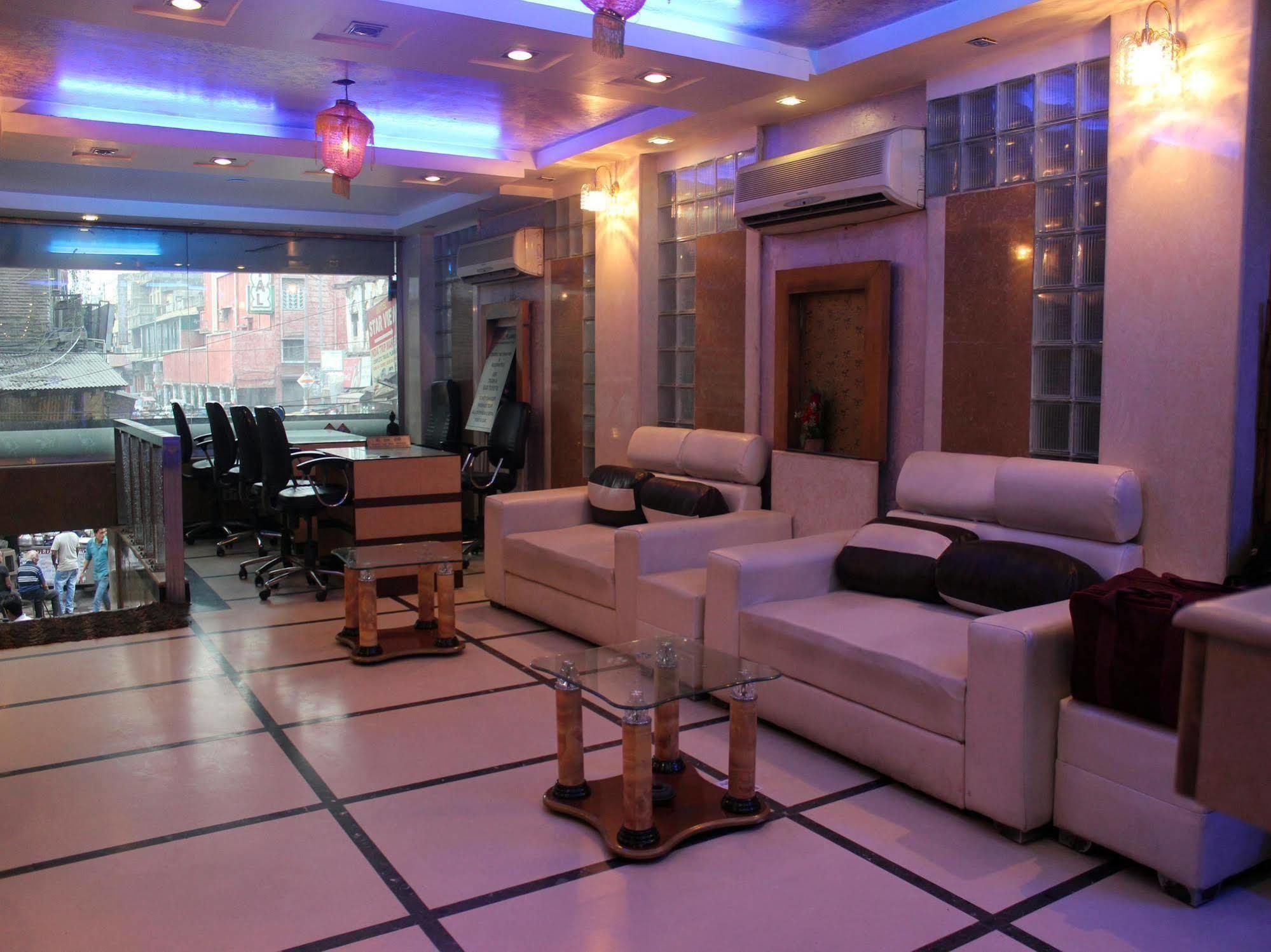 Hotel Star View-Yeni Delhi Dış mekan fotoğraf